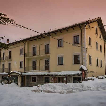 Relais Ducale Spa & Pool ペスココスタンツォ エクステリア 写真