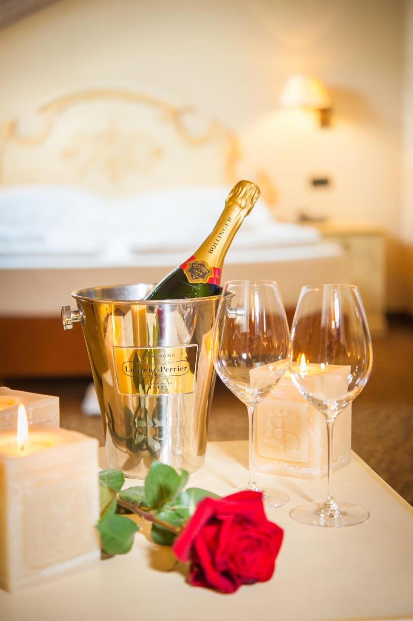 Relais Ducale Spa & Pool ペスココスタンツォ エクステリア 写真